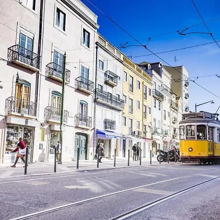 Apartment Charming 7 By Homeful Homes Lisbon