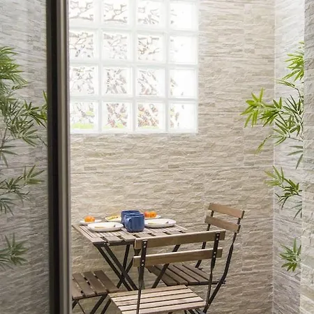 Charming 7 By Homeful Homes *